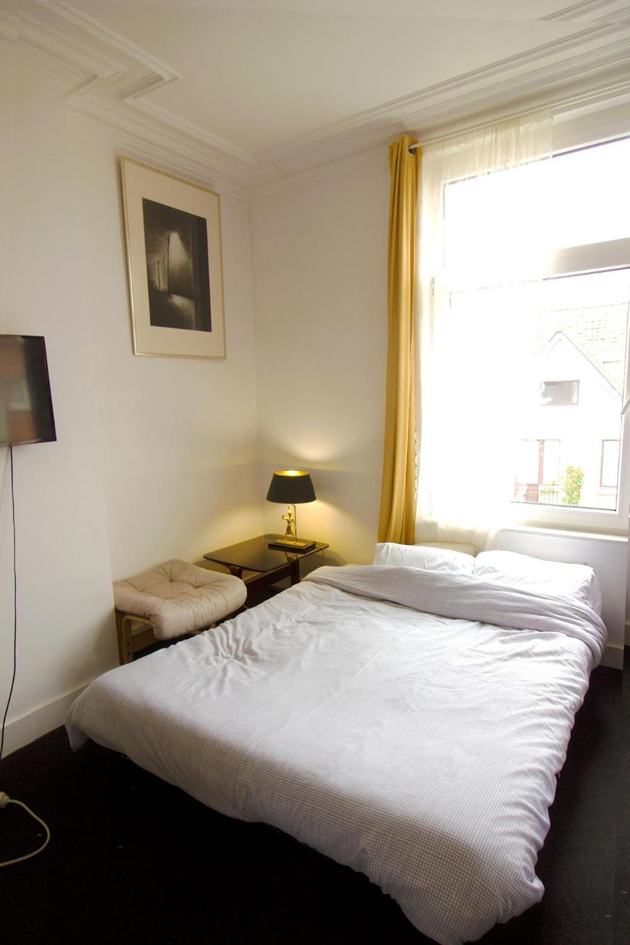 Handy Studio Close To Zaventem Airport Bryssel Exteriör bild